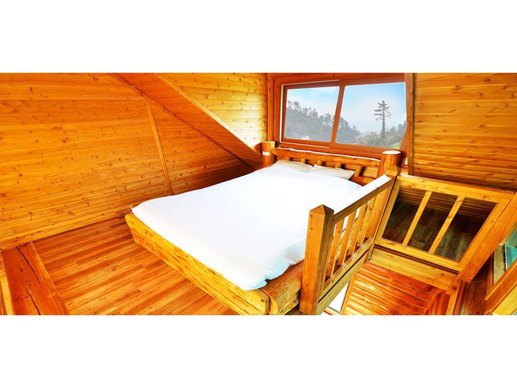 Attene Pension Jeju Habitación foto